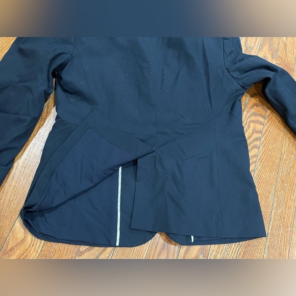 Ann Taylor Elegant Black Blazer - Picture 8 of 8